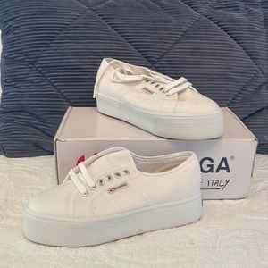 Superga 2750 Cuto Classic Sneaker